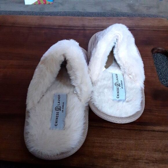 CHINESE LAUNDRY Scuffs Soft Taupe Faux Fur sz 8 NWT - Picture 3 of 9
